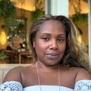 Meet your Posher, Roslyn